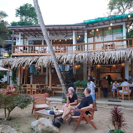 Muthu Sea View Hiriketiya Hotell Dikwella Eksteriør bilde